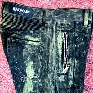 Black Skinny Jeans with Distressed Texture **Excellent Condition**